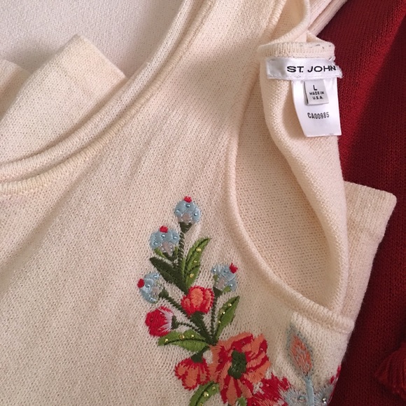 Chic in a modern wide leg pants. - Picture 1 of 8